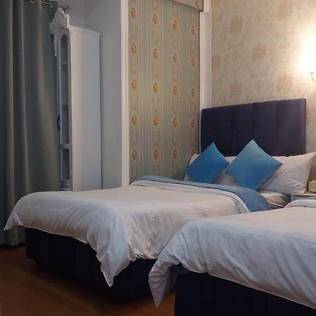 Victorian Condo With Free Parking At Albergo Hotel Baguio City Eksteriør bilde